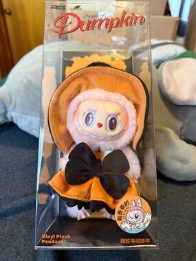 Authentic Pop Mart Magic of Pumpkin Mokoko Vinyl Plush Pendant